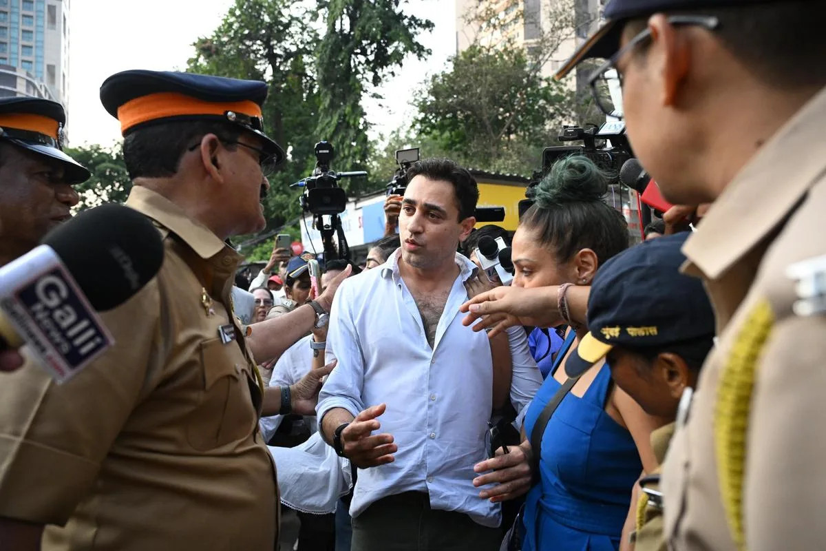 अभिनेता इमरान खान को हाईकोर्ट से बड़ी राहत! 2 नवंबर तक नहीं छोड़ना होगा भारत, SIR विरोध प्रदर्शन के बाद क्यों मिला देश छोड़ने का नोटिस?