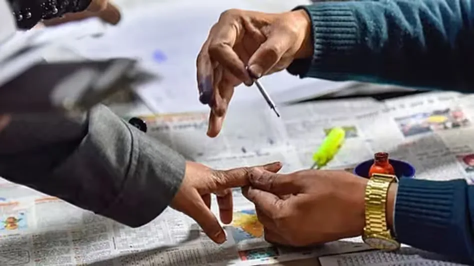 MLC चुनाव: यूपी में BJP को 5 सीटें, काशी में सपा की जीत; कर्नाटक में NDA का क्लीन स्वीप।