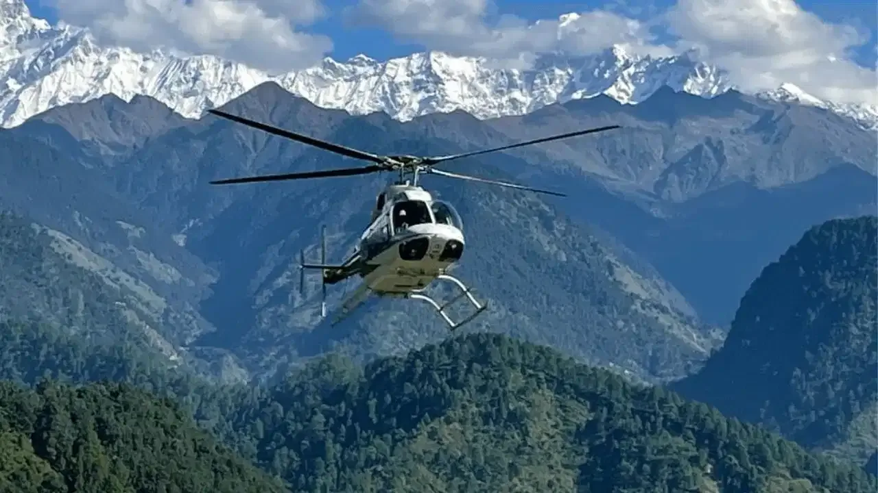 उत्तराखंड के जोशीमठ में हेलिकॉप्टर लापता, खराब मौसम के बीच तलाश की चुनौती